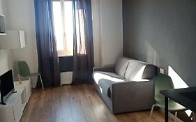 Tiny Bengasi Apartment