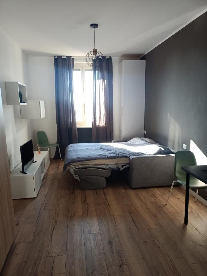 Tiny Bengasi Apartment Torino Esterno foto